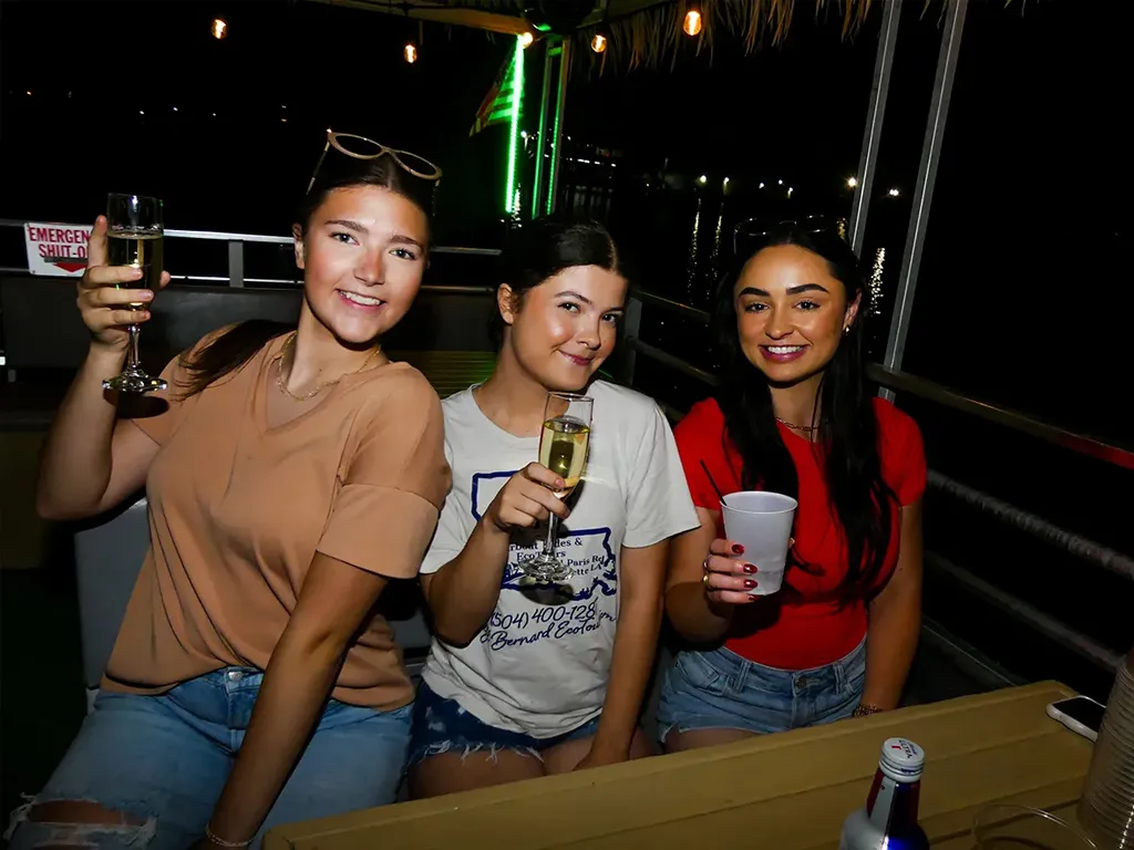 tipsy-booze-cruise (1)